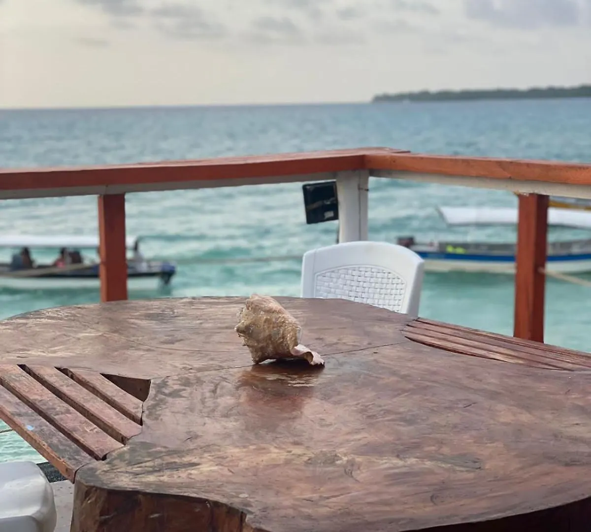 Hotel Los Chamos Baru Cartagena 3*,  Colombia
